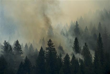 Incendio fuera de control cerca de Yosemite