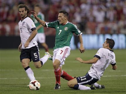 Estados Unidos se acerca al mundial y hunde a México Estados Unidos se acerca al mundial y hunde a México