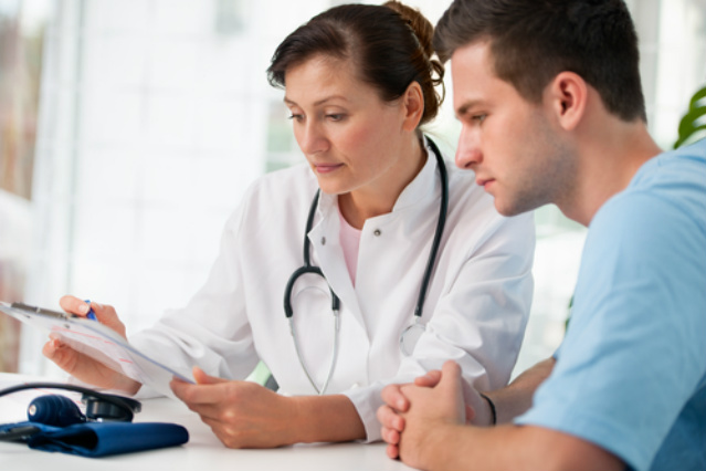 Para los latinos, el subsidio para el seguro de salud puede depender de un correcto historial detaxes Para los latinos, el subsidio para el seguro de salud puede depender de un correcto historial detaxes