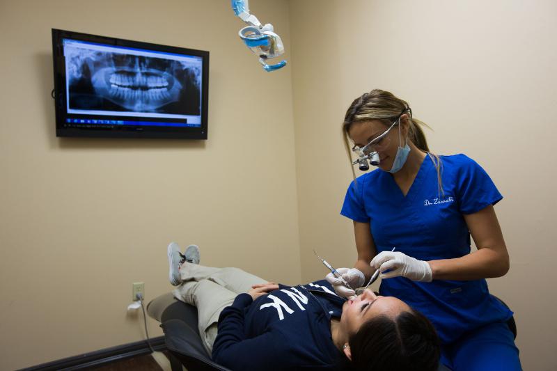 La sorprendente relación entre el azúcar y las caries La sorprendente relación entre el azúcar y las caries
