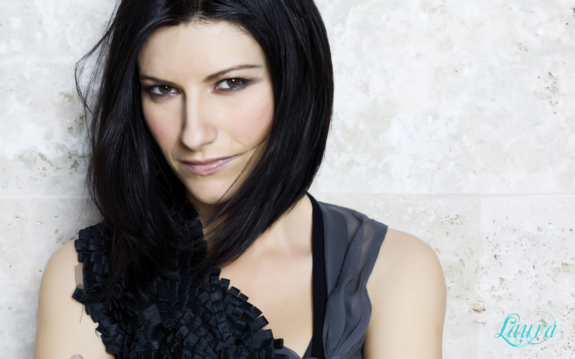 Laura Pausini se siente fortalecida por la maternidad Laura Pausini se siente fortalecida por la maternidad