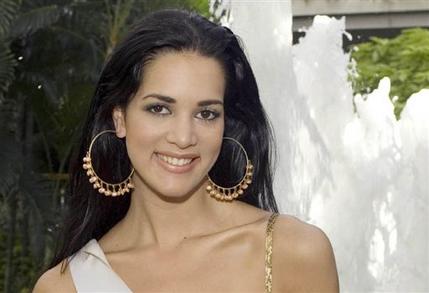 Asesinan a ex- Miss Venezuela y actriz Monica Spear Asesinan a ex- Miss Venezuela y actriz Monica Spear