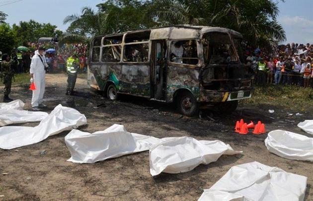 Colombia: Imputarán a chofer de autobús incendiado donde murieron 32 niños Colombia: Imputarán a chofer de autobús incendiado donde murieron 32 niños
