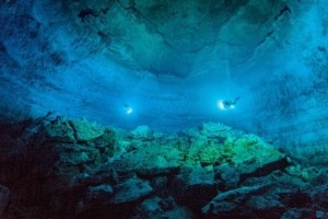 Hallan en una cueva sumergida de México el esqueleto de una muchacha de hace 12.000 años. Su ADN indica que muchos indígenas americanos son sus parientes.