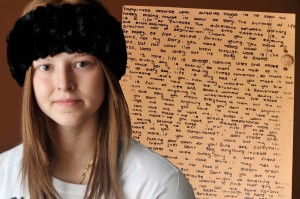 Athena escribió sobre el amor, la felicidad y la enfermedad. "La felicidad depende de nosotros mismos. Quizá no es sobre un final feliz. Quizá es sobre lo vivido. "El propósito de la vida es una vida con propósito. La diferencia entre lo ordinario y lo extraordinario es ese pequeño extra", escribió la joven. 