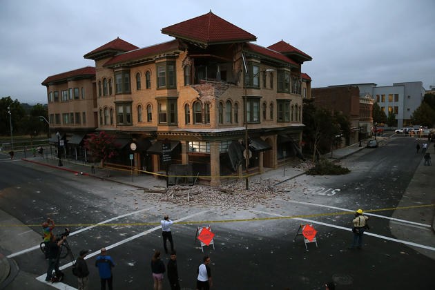 California en estado de emergencia tras el mayor terremoto en 25 años California en estado de emergencia tras el mayor terremoto en 25 años