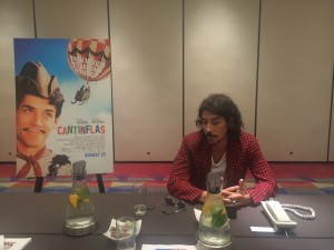 La preparación de Oscar implicó olvidarse de su acento español, para adaptarse al estilo “cantinflesco”, de Mario Moreno sin aparentar una falsa actuación o burla del personaje. Foto MTB/ Panorama Online.