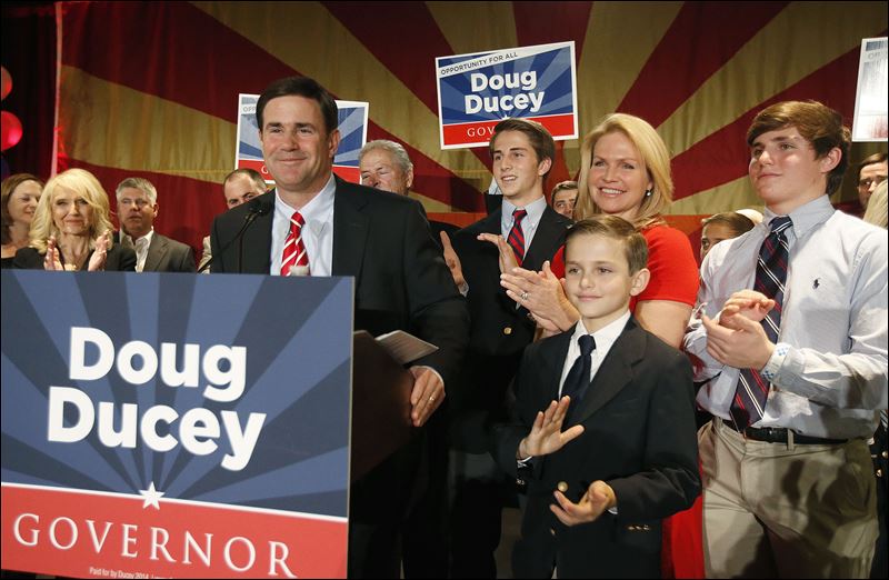 Educación y Doug Ducey, que promete al respecto el gobernador electo de Arizona Educación y Doug Ducey, que promete al respecto el gobernador electo de Arizona
