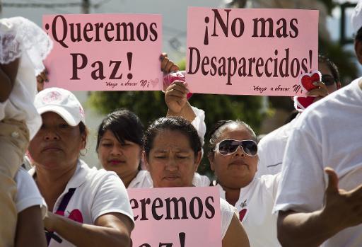 Mexicanos siguen marchando para pedir justicia por estudiantes desaparecidos