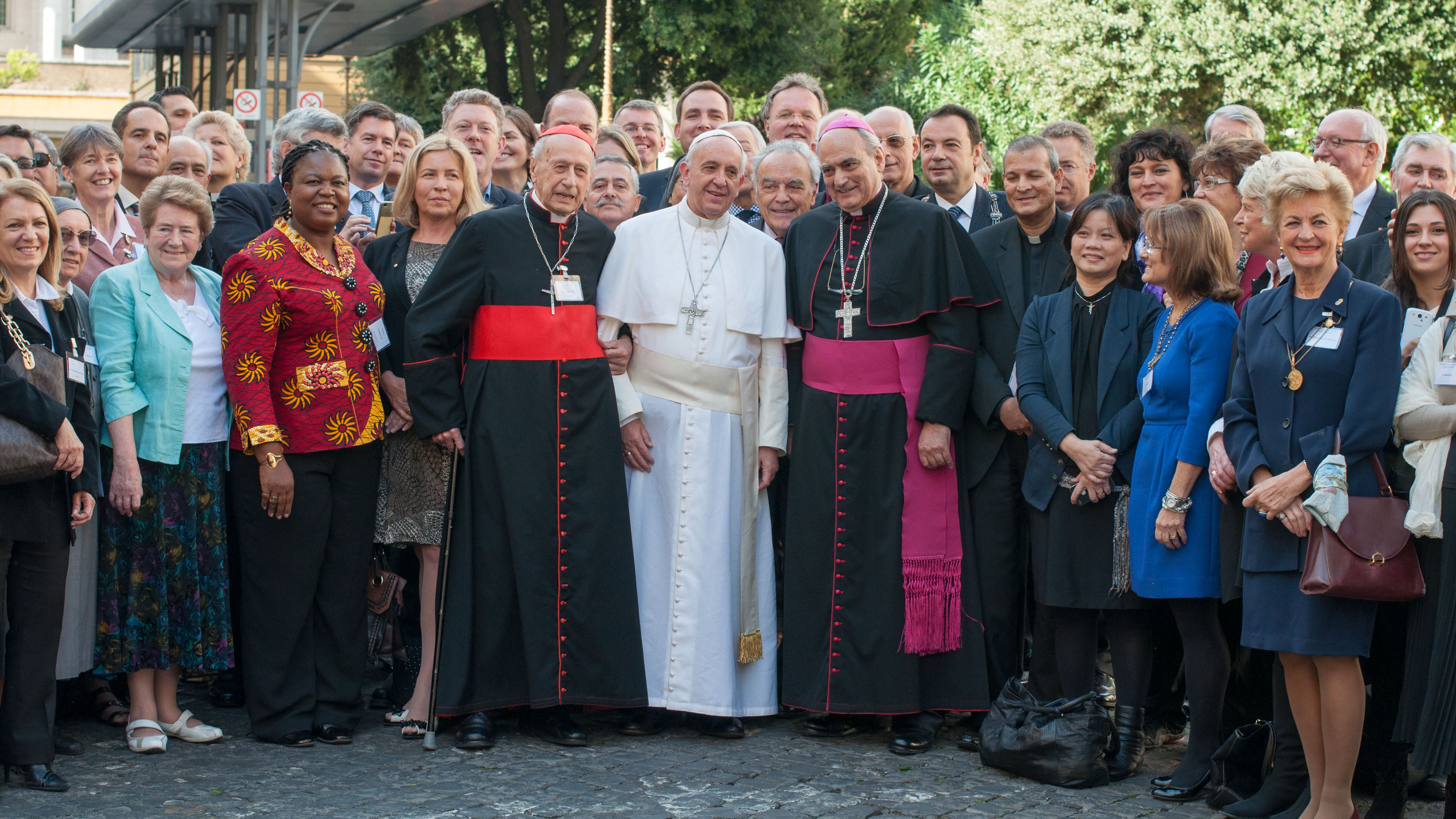 Líderes religiosos del mundo firman declaración para erradicar la esclavitud moderna