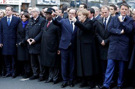 Líderes europeos se suman a una marcha en Francia de solidaridad tras atentados Líderes europeos se suman a una marcha en Francia de solidaridad tras atentados