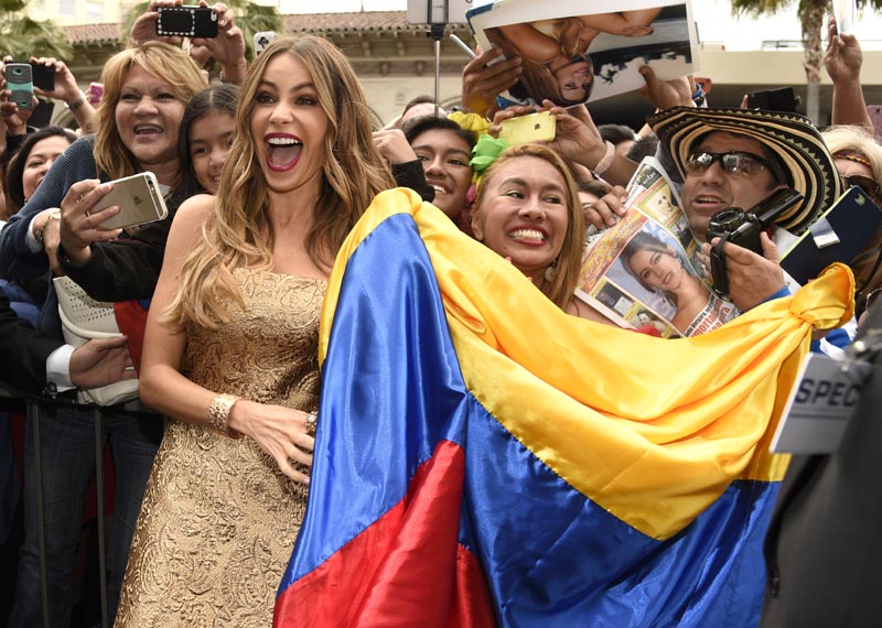 Sofia Vergara hace brillar a Colombia con su estrella en el paseo de la fama en Hollywood Sofia Vergara hace brillar a Colombia con su estrella en el paseo de la fama en Hollywood