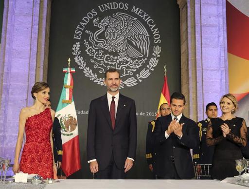 Felipe VI dice: “Las empresas españolas y mexicanas resultan ser un excelente binomio de trabajo y resultados” Felipe VI dice: “Las empresas españolas y mexicanas resultan ser un excelente binomio de trabajo y resultados”