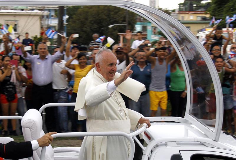 Papa Francisco pide a Cuba y EEUU avanzar en reconciliación Papa Francisco pide a Cuba y EEUU avanzar en reconciliación
