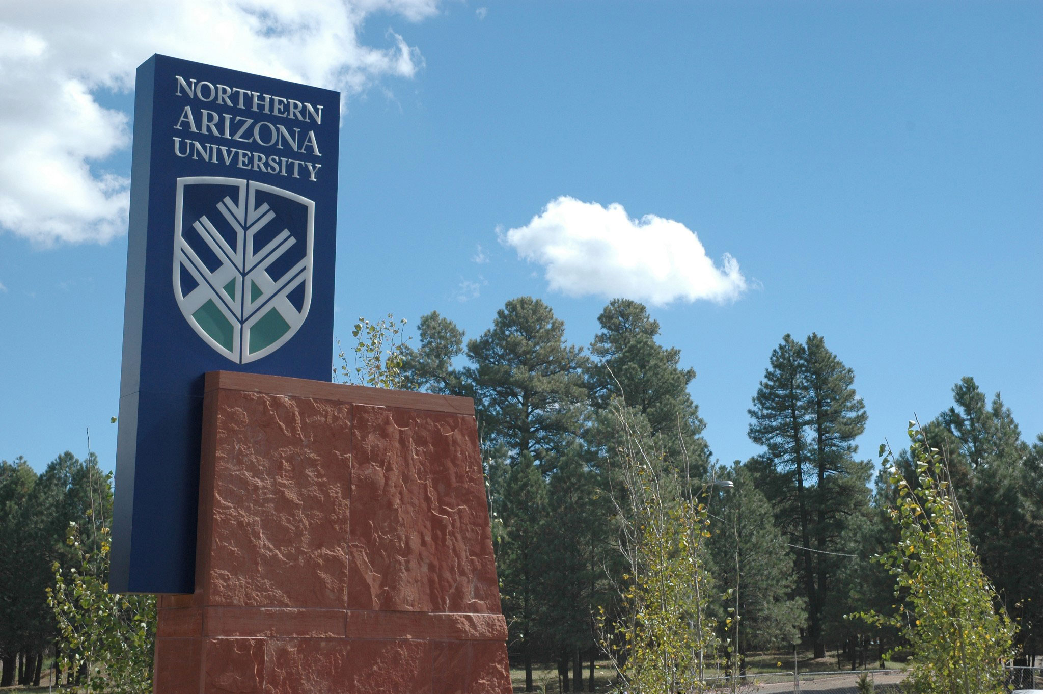 Un muerto y 3 heridos en tiroteo en NAU en Flagstaff Un muerto y 3 heridos en tiroteo en NAU en Flagstaff