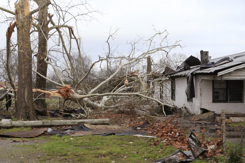 Al menos 43 muertos en EEUU por tormentas y tornados