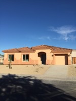 Trellis, una empresa constructora sin animo de lucro, brinda a nuevos compradores la oportunidad de comprar una casa con todas las comunidades y con energía eficiente, en una nueva etapa de "Montaña Bella", al sur de Phoenix