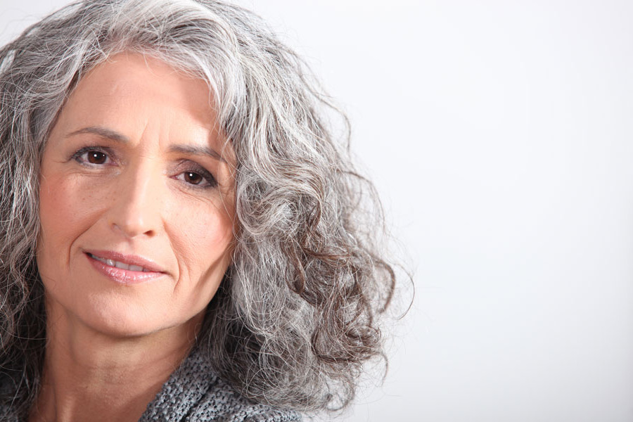 Identifican el gen que causa las canas Identifican el gen que causa las canas