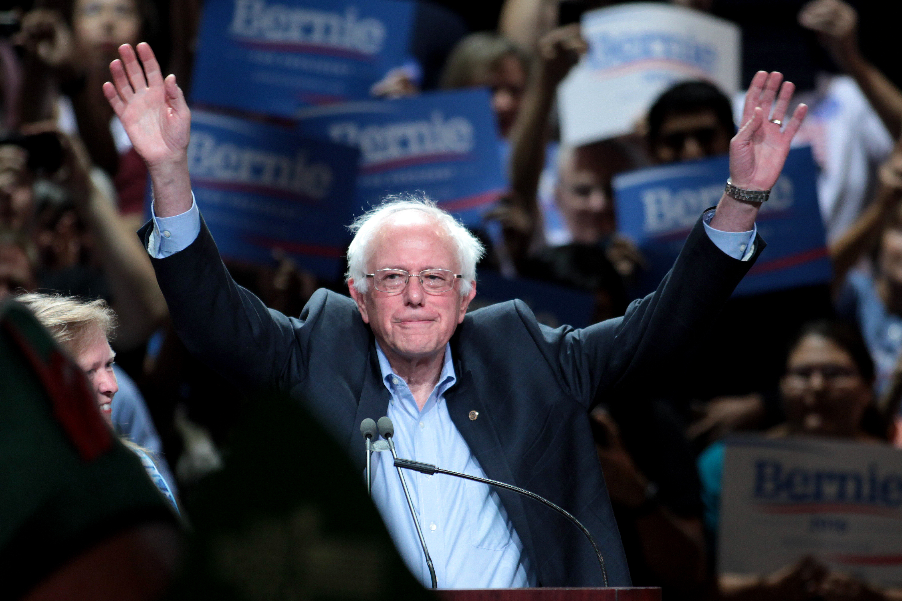 Bernie Sanders: “EEUU no puede seguir derrocando Gobiernos en Latinoamérica” Bernie Sanders: “EEUU no puede seguir derrocando Gobiernos en Latinoamérica”