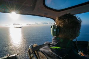 El objetivo del equipo suizo es lograr el primer vuelo alrededor del mundo impulsado por energía solar, como parte de su campaña por promover el respaldo a tecnologías de energía limpia. El equipo prevé completar su vuelta al mundo en Abu Dabi, desde donde comenzó el periplo en marzo de 2015. Foto: © Solar Impulse