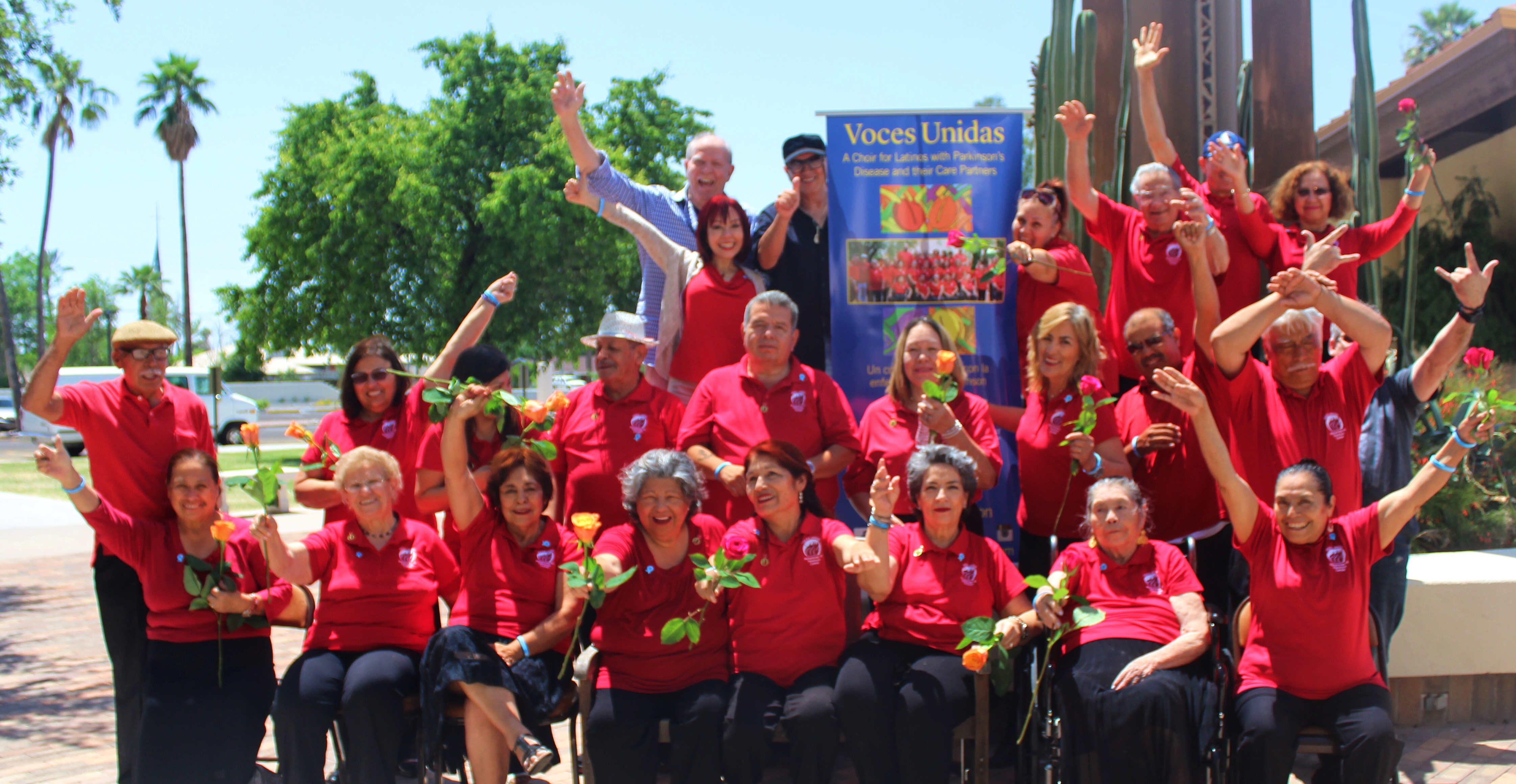 El coro Voces Unidas, integrado por pacientes de Parkinson hace historia con el video del tema “Soy el compás de otra canción”