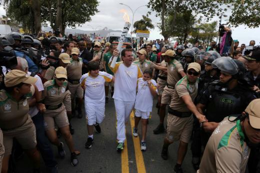 Antorcha olímpica llega a Río de Janeiro a dos días de ceremonia Antorcha olímpica llega a Río de Janeiro a dos días de ceremonia