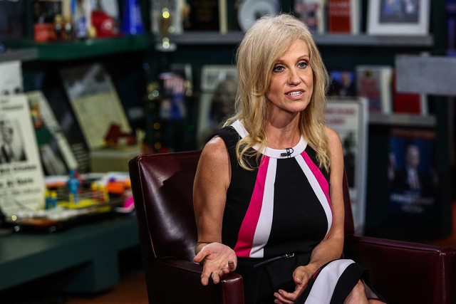 Los comentarios de Trump se contradicen con los de su jefa de campaña Kellyanne Conway Los comentarios de Trump se contradicen con los de su jefa de campaña Kellyanne Conway