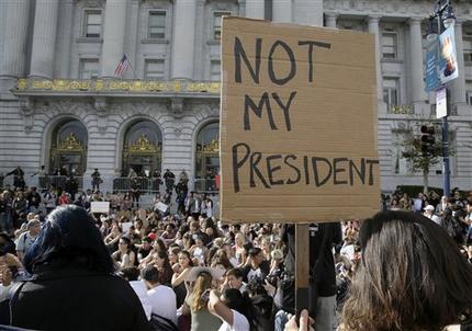 Triunfo de Trump impulsa idea de un CALEXIT, o la posible separación de California Triunfo de Trump impulsa idea de un CALEXIT, o la posible separación de California
