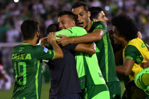 El accidente destruyó el sueño de un club que se volvió un ejemplo de éxito en Brasil y que aspiraba a dar el primer paso para ganar la final de la Copa Sudamericana, frente a Atlético Nacional de Colombia este miércoles en Medellín.