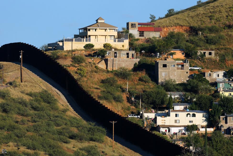 Trump se dispone a lanzar medidas para frenar la inmigración ilegal Trump se dispone a lanzar medidas para frenar la inmigración ilegal