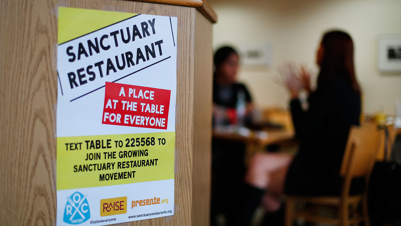 Restaurantes: ¿El próximo frente del debate migratorio? Restaurantes: ¿El próximo frente del debate migratorio?
