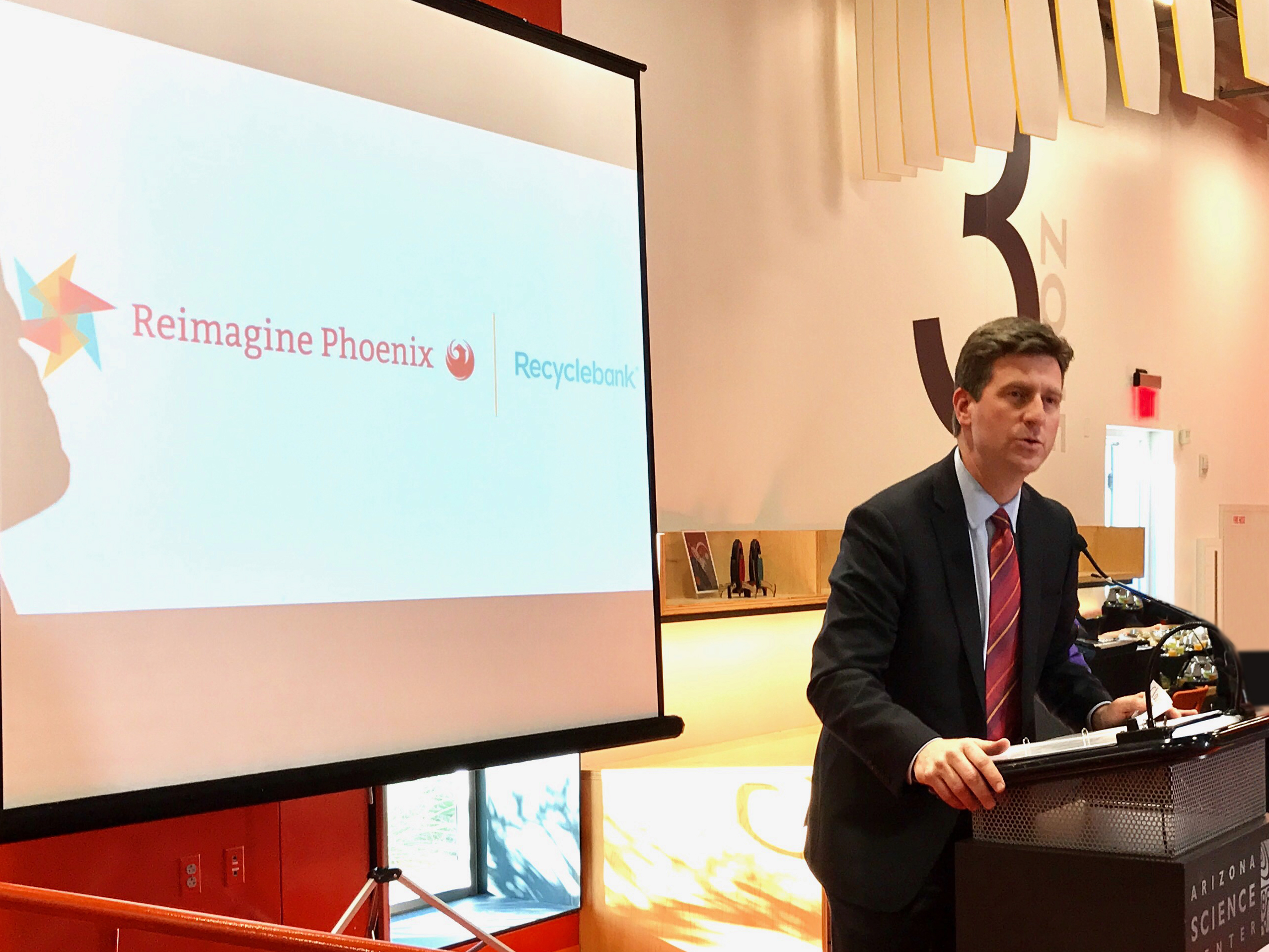 Reimagine Phoenix y Recyclebank se unen por una ciudad más sostenible Reimagine Phoenix y Recyclebank se unen por una ciudad más sostenible
