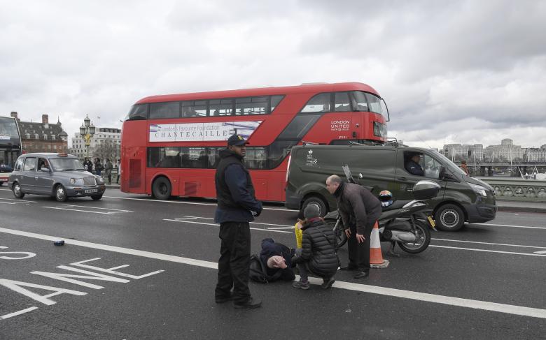 Una persona abatida a tiros y varios heridos en incidente “terrorista” en Parlamento británico Una persona abatida a tiros y varios heridos en incidente “terrorista” en Parlamento británico