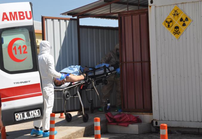 Presunto ataque con gas en provincia rebelde de Siria deja al menos 58 muertos: Observatorio Presunto ataque con gas en provincia rebelde de Siria deja al menos 58 muertos: Observatorio