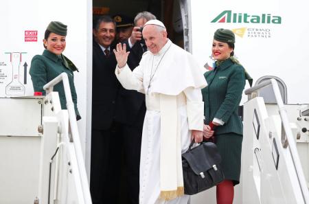El Papa Francisco apela a la unión contra la violencia en visita a Egipto El Papa Francisco apela a la unión contra la violencia en visita a Egipto