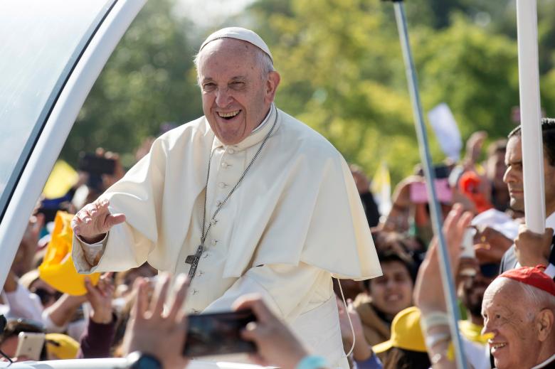 Papa Francisco se reúne con nativos de Perú que piden respeto para el medio ambiente Papa Francisco se reúne con nativos de Perú que piden respeto para el medio ambiente