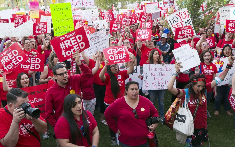 ALERTA LOCAL: Organizaciones en Arizona unen esfuerzos para apoyar a las familias durante la marcha #RedForEd ALERTA LOCAL: Organizaciones en Arizona unen esfuerzos para apoyar a las familias durante la marcha #RedForEd