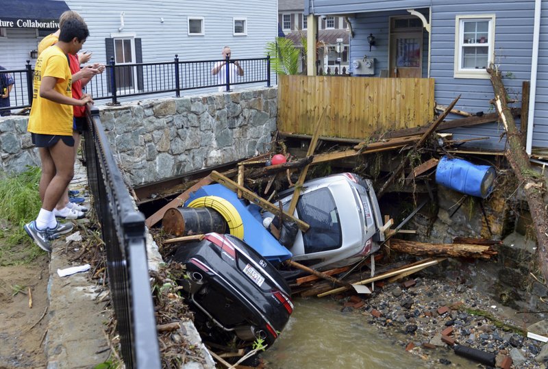Históricas inundaciones en Maryland dejan devastación a su paso Históricas inundaciones en Maryland dejan devastación a su paso
