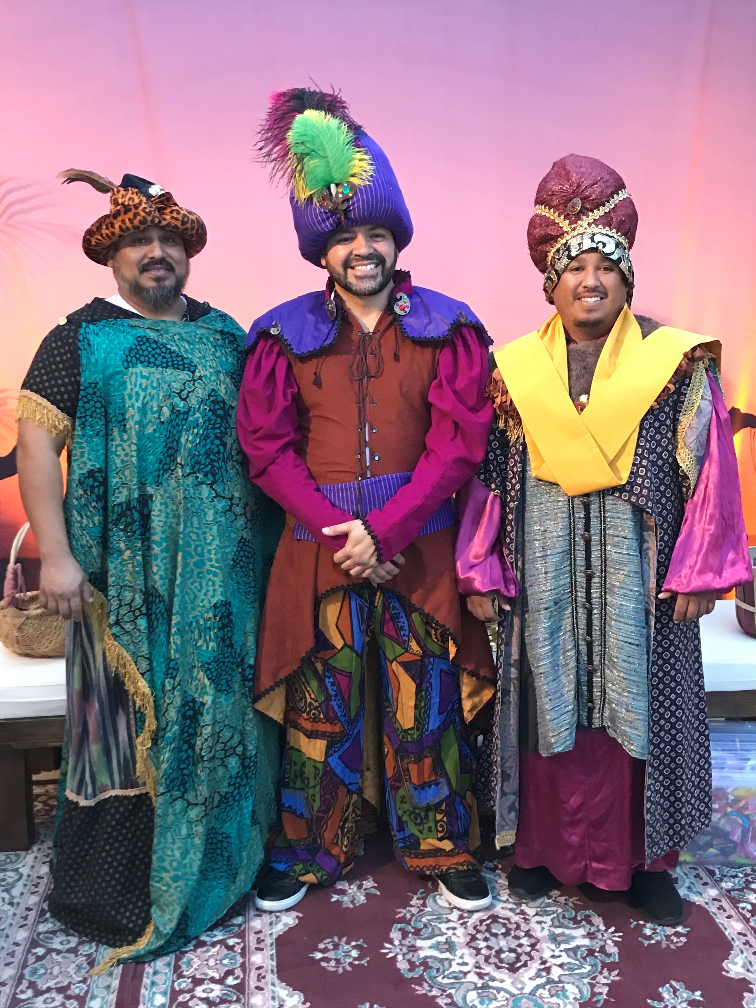 Los Tres Reyes Magos llegarán al Zoológico de Phoenix este 6 de enero, como ya es tradición Los Tres Reyes Magos llegarán al Zoológico de Phoenix este 6 de enero, como ya es tradición