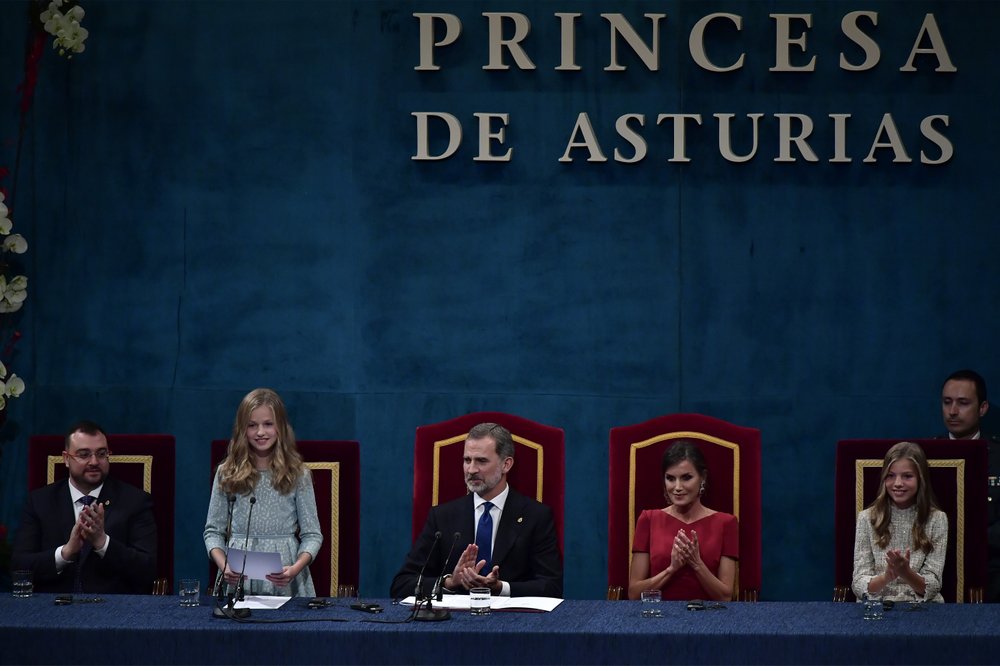 La Princesa Leonor de España emociona con primer discurso