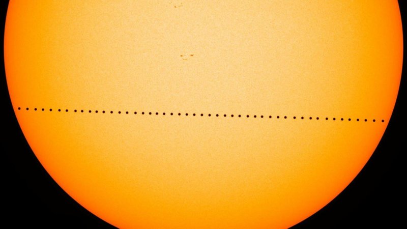 Mercurio ofrecerá raro espectáculo: desfilar frente al Sol