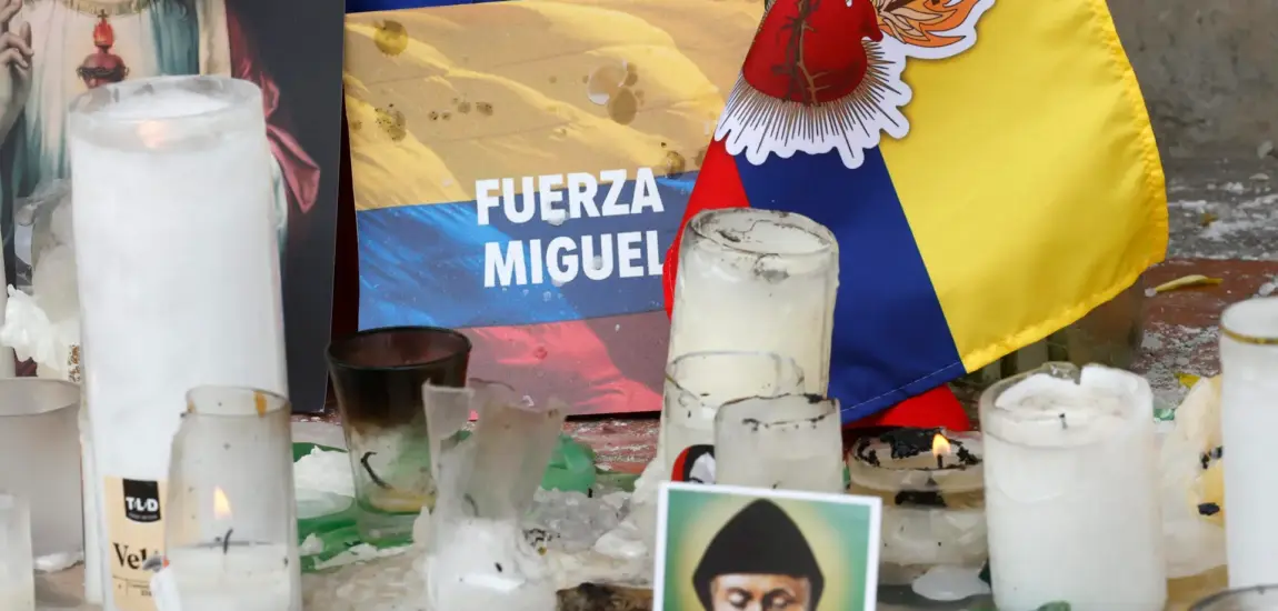 La salud del senador Miguel Uribe Turbay mantiene en vilo a Colombia La salud del senador Miguel Uribe Turbay mantiene en vilo a Colombia